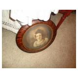 VINTAGE PHOTO IN VINTAGE FRAME / BMBR VINTAGE PHOTO IN VINTAGE FRAME / BMBR
