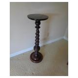 SPIRAL WOOD PEDESTAL W ARTF. FERN / 36' T / LR SPIRAL WOOD PEDESTAL W ARTF. FERN / 36' T / LR