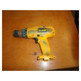 DEWALT DRILL / NO BATTERY OR CHARGER DEWALT DRILL / NO BATTERY OR CHARGER