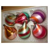 VINTAGE XMAS ORNAMENTS VINTAGE XMAS ORNAMENTS