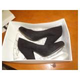 SHOES SZ 7.5 SHOES SZ 7.5