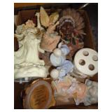 FIGURINES FIGURINES