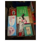 LOT OF VINTAGE ITEMS LOT OF VINTAGE ITEMS