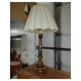 LAMP 27' T / LW LAMP 27' T / LW