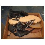 SANDALS SZ 9 SANDALS SZ 9