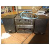 SHARP BOOM BOX / NEEDS SPEAKERS REWIRED / UT SHARP BOOM BOX / NEEDS SPEAKERS REWIRED / UT