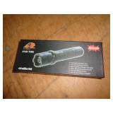 STUN GUN / FLASHLIGHT - BLACK