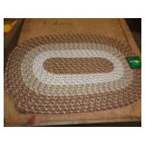 18' X 28' BRAIDED RUG - TAN