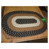 18' X 28' BRAIDED RUG - BLACK
