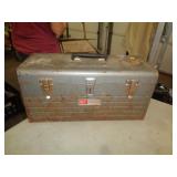 CRAFTSMAN METAL TOOLBOX