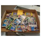 300 - BASEBALL CARDS