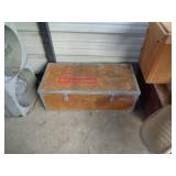 WOOD BOX W LATCHES 14' X 31' / CP
