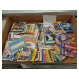 300 - BASEBALL CARDS