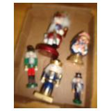 MINI NUTCRACKERS