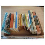 VINTAGE BOOKS