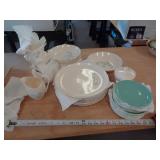 VINTAGE STETSON CHINA 40 PIECES / 8 PLC SETTINGS