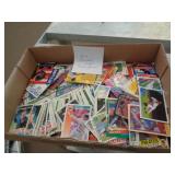 300 - BASEBALL CARDS