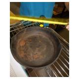 9' CAST IRON SKILLET