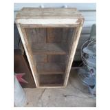 SCREEN FRONT CABINET 34' T X 15' W / CP