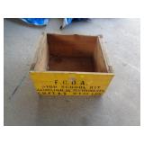 VINTAGE WOOD BOX RADIOLOGICAL INSTR. / CP