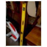 LEVEL / ST