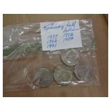 5 - KENNEDY HALF DOLLARS