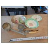 VINTAGE KITCHEN ITEMS