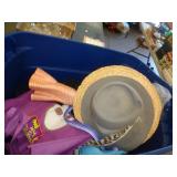 TOTE OF HATS & CLOTHES / UT TOTE OF HATS & CLOTHES / UT