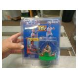 1998 BASEBALL FIGURE - MARK MACGWIRE 1998 BASEBALL FIGURE - MARK MACGWIRE