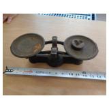 KINZER & JONES BALANCE SCALE KINZER & JONES BALANCE SCALE