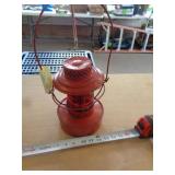 HANDLAN LANTERN / MATCHED GLOBE HANDLAN LANTERN / MATCHED GLOBE