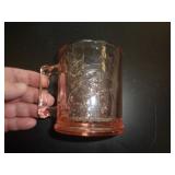 PINK GLASS - HUMPTY DUMPTY & TOM TOM MUG PINK GLASS - HUMPTY DUMPTY & TOM TOM MUG