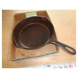 9' GRISWOLD #6 CAST IRON SKILLET 9' GRISWOLD #6 CAST IRON SKILLET
