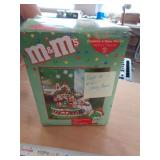 DEPT 56 M&M CANDY HOUSE DEPT 56 M&M CANDY HOUSE