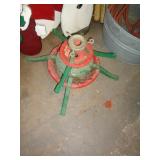 2 - METAL XMAS TREE STANDS / LW 2 - METAL XMAS TREE STANDS / LW