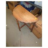 SIDE TABLE SIDE TABLE