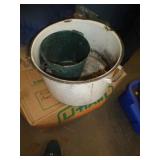 ENAMELWARE ENAMELWARE