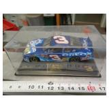1:24 SCALE DALE EARNHARDT JR CAR 1:24 SCALE DALE EARNHARDT JR CAR