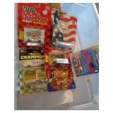6 - DIECAST NASCARS - (HOTWHEEL SIZE) 6 - DIECAST NASCARS - (HOTWHEEL SIZE)