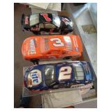 3 - 1:24 SCALE NASCAR CARS 3 - 1:24 SCALE NASCAR CARS