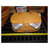 1997 LONGABERGER BASKET