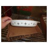 VINTAGE PYREX DISH