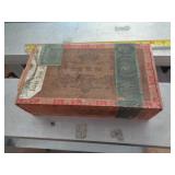 OLD WOOD CIGAR BOX