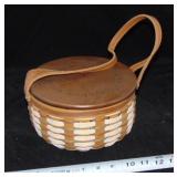 2009 LONGABERGER BASKET / FAMILY GAMES