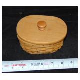2005 LONGABERGER BASKET