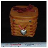 2008 LONGABERGER BASKET