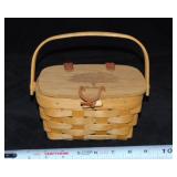 2007 LONGABERGER BASKET
