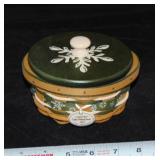2010 LONGABERGER BASKET / LITTLE FALLING SNOW