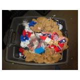 TOTE OF CRAFT ITEMS
