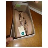 SANDALS SZ 9